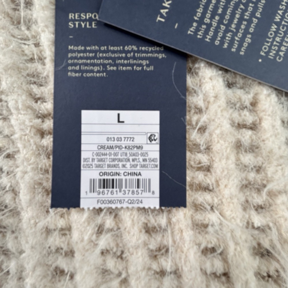 Universal Thread Cream Cropped Cozy Fuzzy‎ Sweater Women's Large Winter Cabin - Picture 6 of 11